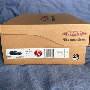 MBT Wanda black leather, women’s US 9, never worn, NIB